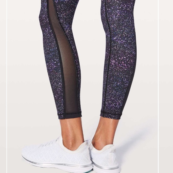 Lululemon Train Times 7/8 Pant 25" - Picture 3 of 9